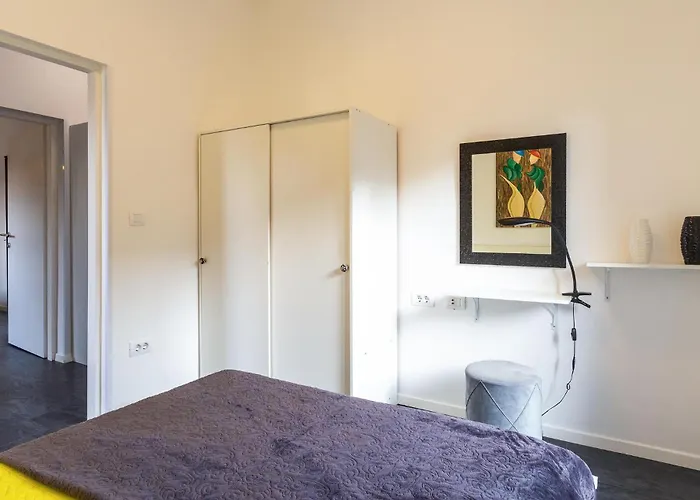 شقة 2 Bedroom In *