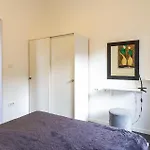 Appartement Awesome In With Wifi *