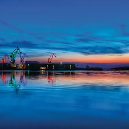 아파트 2 Bedroom In *